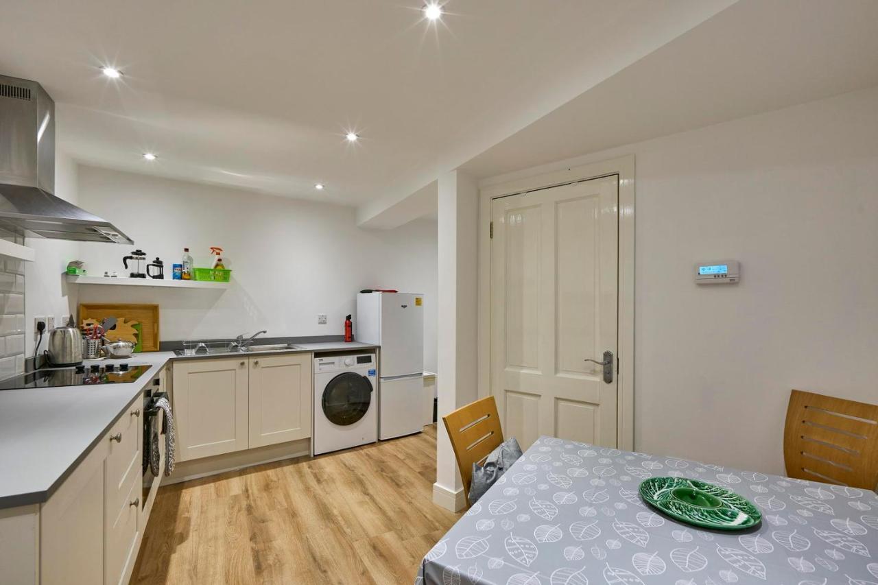 Central, Newly Refurbished Cottage In Portaferry Exterior photo
